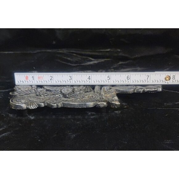 Vintage Cast Iron Trivet with Grape and Scrolls Motif - Picture 8 of 11